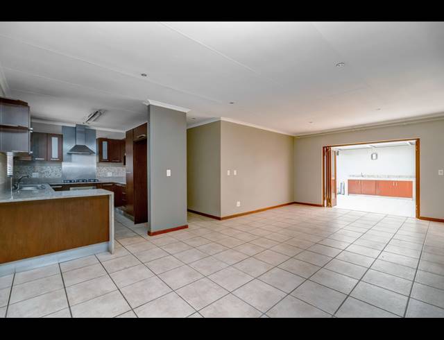 2 BEDROOM CLUSTER TO LET IN CRAIGAVON
